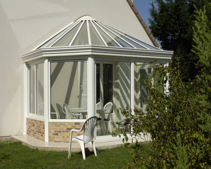 Prix véranda en PVC style classique
